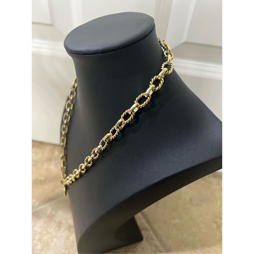 Gucci Gold-Tone Rope Chain Necklace with GG Pendant - Picture 5 of 8